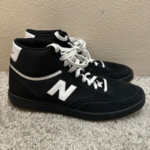 LIKE NEW - New Balance Numeric 440: NO BOX